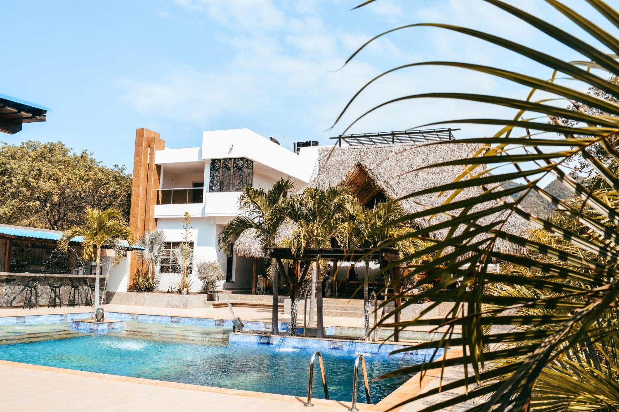 Rancho Ton Hotel Boutique Bonda Екстер'єр фото